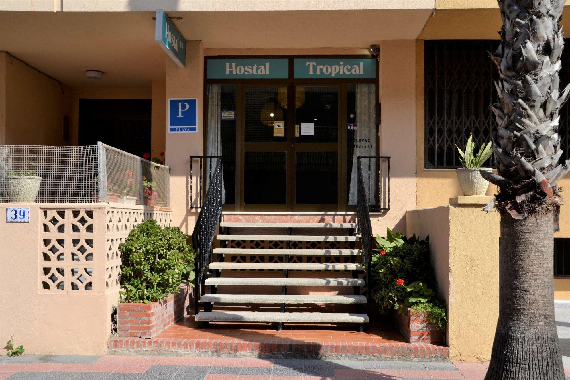 Hostal Tropical Almunecar Exterior photo